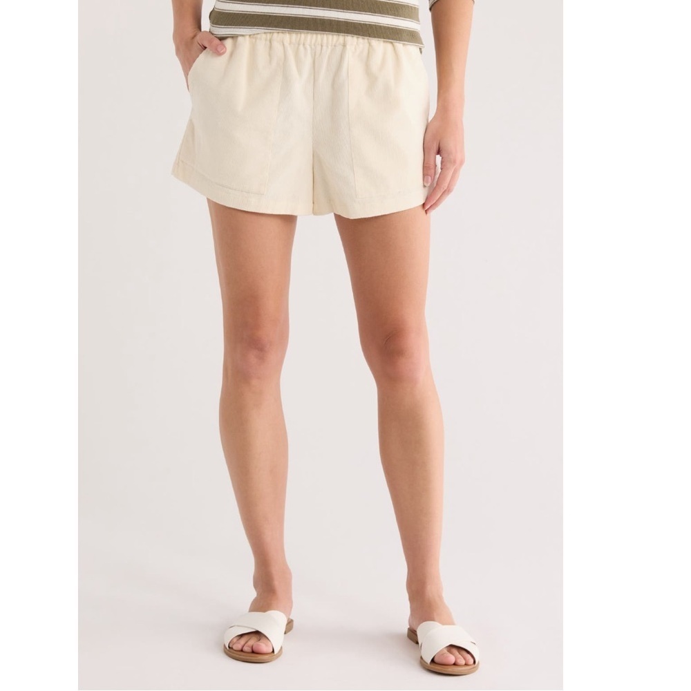 Hurley Women's Off White Wavy Days Twill Shorts - Sz Large, NWT